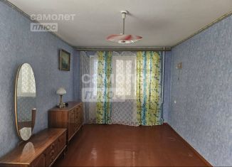Продам трехкомнатную квартиру, 63 м2, Волгоградская область, улица Быстрова, 88А