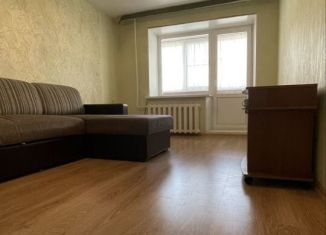 Продается 4-комнатная квартира, 83 м2, Воткинск, улица Зверева, 8