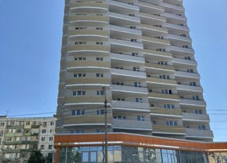 Продаю 3-комнатную квартиру, 101 м2, Астраханская область, проезд Воробьёва, 5А
