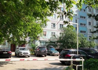 Продажа трехкомнатной квартиры, 66 м2, Новосибирск, улица Сакко и Ванцетти, 42, метро Площадь Ленина