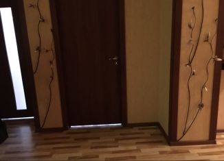 Сдача в аренду двухкомнатной квартиры, 70 м2, Краснодар, улица Александра Покрышкина