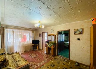 Продам четырехкомнатную квартиру, 56 м2, Ростовская область, Геологическая улица, 11