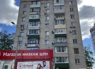 Продажа трехкомнатной квартиры, 55 м2, Хабаровск, улица Фрунзе, 128