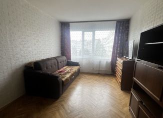 Продаю трехкомнатную квартиру, 63.3 м2, Санкт-Петербург, улица Кустодиева, 20к1