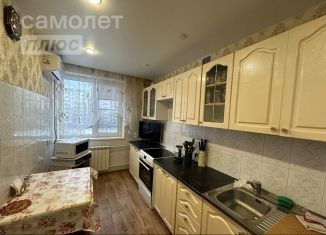 Продается трехкомнатная квартира, 65 м2, Ставрополь, улица Доваторцев, 46к3