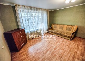 Сдается 1-комнатная квартира, 33.1 м2, Брянск, улица Володарского, 72