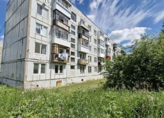 Продаю 3-ком. квартиру, 63.3 м2, Свердловская область, улица Кузнецова, 59