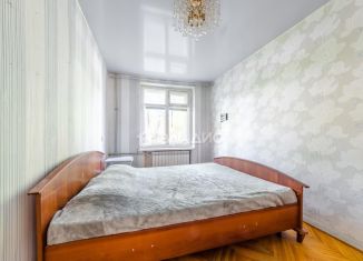 3-комнатная квартира на продажу, 56.6 м2, Санкт-Петербург, проспект Тореза, 25, метро Площадь Мужества