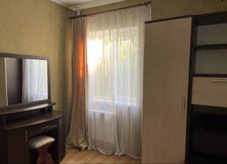 Сдам однокомнатную квартиру, 36.4 м2, посёлок городского типа Янтарный, Советская улица, 63