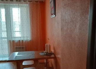 Сдам однокомнатную квартиру, 45 м2, Омская область, проспект Комарова, 21к1