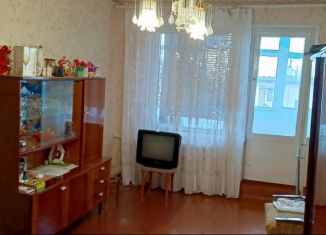 2-комнатная квартира на продажу, 45 м2, Керчь, улица Войкова, 36
