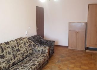 Продаю 2-комнатную квартиру, 47.5 м2, Краснодар, улица Гагарина, 85