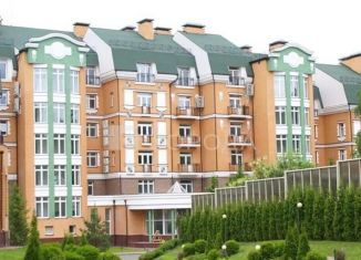 Продам трехкомнатную квартиру, 116 м2, Московская область, деревня Жуковка, 61