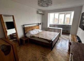 Продается 1-комнатная квартира, 40 м2, Москва, Пролетарский проспект, 33к2, метро Каширская