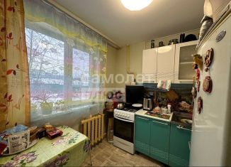 Продажа 2-комнатной квартиры, 37.8 м2, Первоуральск, улица Строителей, 6