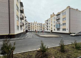 Продам трехкомнатную квартиру, 104 м2, Ростовская область, 1-й Новый переулок, 14-9