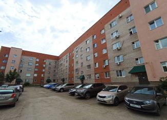 Продам 3-ком. квартиру, 81.3 м2, Республика Башкортостан, бульвар Салавата Юлаева, 77