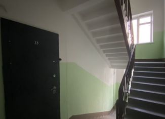 Аренда 2-ком. квартиры, 44.7 м2, Петергоф, улица Жарновецкого, 2