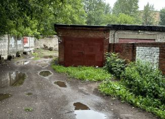 Сдаю в аренду гараж, 19 м2, Москва, метро Дубровка, Дубровский проезд, вл11с10