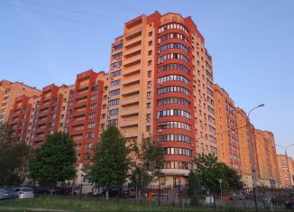 Продается 2-комнатная квартира, 64 м2, Московская область, улица Кирова, 7к1
