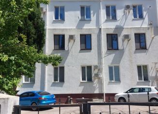Аренда 3-комнатной квартиры, 79 м2, Севастополь, Ялтинская улица, 7