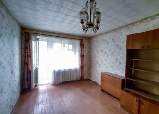 Продам 2-комнатную квартиру, 38.9 м2, Березники, улица Ломоносова, 106