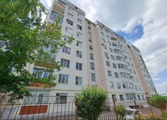 Продается 2-комнатная квартира, 83 м2, Железноводск, улица Карла Маркса, 73