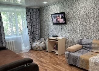 Сдаю 1-комнатную квартиру, 34 м2, Хабаровский край, улица Калинина, 33к2