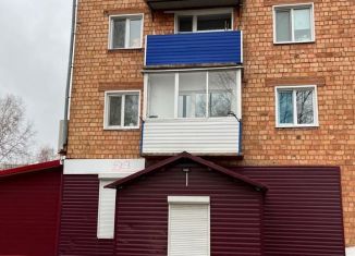 Продажа торговой площади, 71.8 м2, село Чечеул, улица Ленина, 2