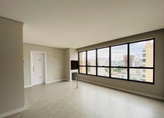 Продаю 3-ком. квартиру, 105.2 м2, Грозный, Байсангуровский район, проспект Ахмат-Хаджи Абдулхамидовича Кадырова, 153