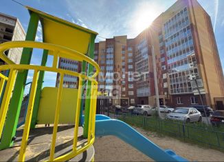 Трехкомнатная квартира на продажу, 90.8 м2, Йошкар-Ола, Прибрежный проезд, 2, ЖК Первая Линия