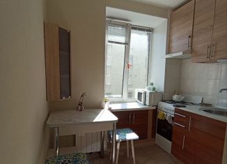 Сдам в аренду 2-ком. квартиру, 42 м2, Выборг, улица Мира, 4