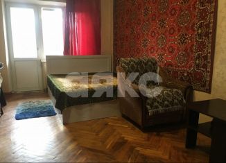 Продажа 2-ком. квартиры, 43.4 м2, Майкоп, улица Карла Маркса, 8