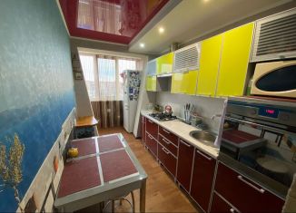 Продается трехкомнатная квартира, 60.8 м2, Чистополь, улица Академика Королёва, 9