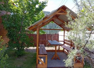 Сдается в аренду дом, 52 м2, Республика Алтай, Уютная улица, 31