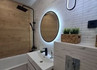 Продажа 1-ком. квартиры, 45 м2, Йошкар-Ола, улица Дружбы, 111, 3-й микрорайон