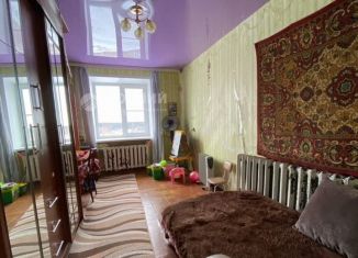 Продам 2-комнатную квартиру, 47.7 м2, поселок городского типа Вурнары, улица Карла Маркса, 2