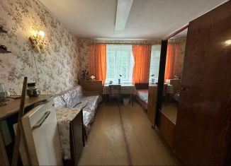 Продам комнату, 13 м2, Великие Луки, Октябрьский проспект, 116