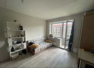 Продается 1-комнатная квартира, 33 м2, Коркино, улица Дзержинского, 10