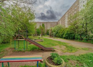 Продаю 3-ком. квартиру, 58.1 м2, Екатеринбург, Ольховская улица, 27к1, Железнодорожный район