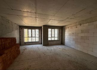 Продам 1-ком. квартиру, 55 м2, Махачкала, Газпромная улица, 15к5, ЖК Новая Пальмира