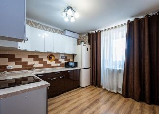 Продам 2-комнатную квартиру, 63 м2, Краснодар, улица имени Калинина, 350/9, микрорайон Кожзавод