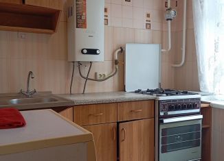 Сдаю 2-комнатную квартиру, 45 м2, Майкоп, улица Димитрова, 19