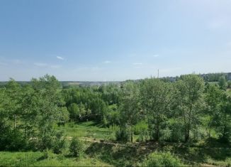 Продаю 2-ком. квартиру, 51.2 м2, Березники, Юбилейная улица, 141