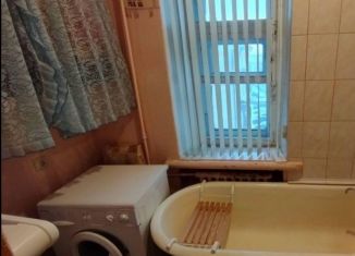 Продажа 2-ком. квартиры, 57.6 м2, Северодвинск, проспект Ленина, 18