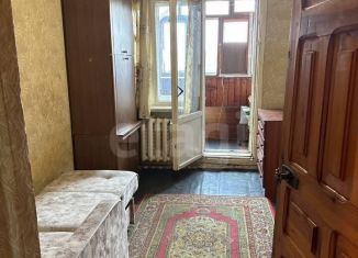 Продаю 1-ком. квартиру, 15 м2, Тюмень, улица Бабарынка, 16А, Калининский округ