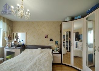 Продаю 2-ком. квартиру, 50.2 м2, Санкт-Петербург, метро Улица Дыбенко, улица Подвойского, 28к1Л