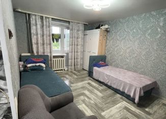 Продается 2-ком. квартира, 50 м2, Биробиджан, улица Дружбы, 11, микрорайон Сопка