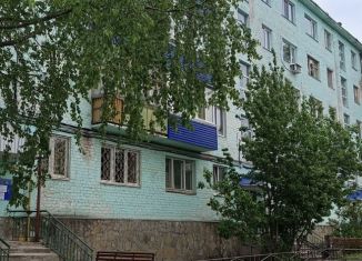 Продам 3-комнатную квартиру, 62 м2, Ишимбай, проспект Ленина, 55