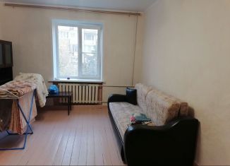 Сдам в аренду комнату, 20 м2, Саратов, площадь имени С.М. Кирова, 10